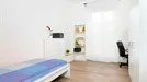 Room for rent, Turin, Piemonte, &lt;span class=&quot;blurred street&quot; onclick=&quot;ProcessAdRequest(8924679)&quot;&gt;&lt;span class=&quot;hint&quot;&gt;See streetname&lt;/span&gt;[xxxxxxxxxxxxx]&lt;/span&gt;