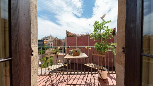 Rooms in Barcelona Ciutat Vella - photo 2