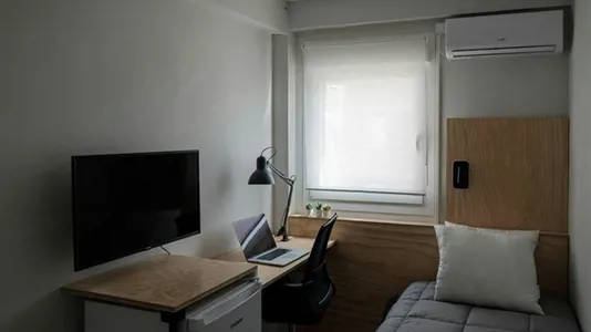 Rooms in Alcalá de Henares - photo 2