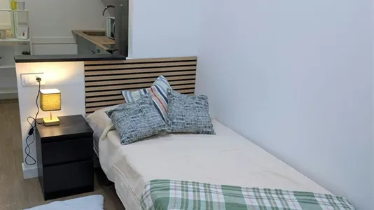 Apartments in Burjassot - photo 5