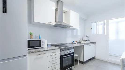 Rooms in Benimamet - photo 8