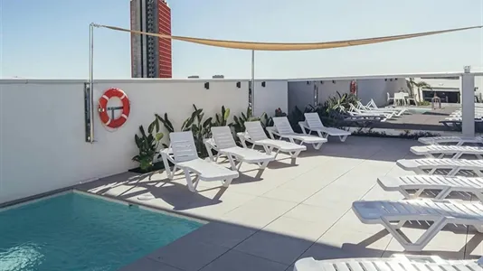 Rooms in Cornellà de Llobregat - photo 9