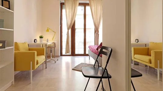 Rooms in Roma Municipio XIV – Monte Mario - photo 3