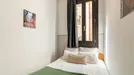 Room for rent, Barcelona Ciutat Vella, Barcelona, &lt;span class=&quot;blurred street&quot; onclick=&quot;ProcessAdRequest(13871440)&quot;&gt;&lt;span class=&quot;hint&quot;&gt;See streetname&lt;/span&gt;[xxxxxxxxxxxxx]&lt;/span&gt;