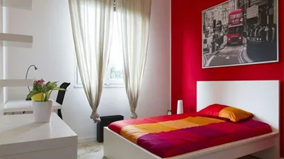 Room for rent in Milano Zona 6 - Barona, Lorenteggio, Milan