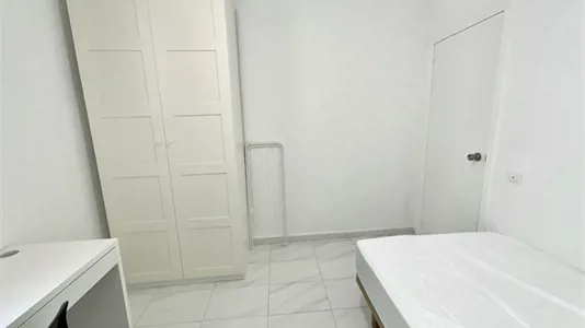 Rooms in Valencia Ciutat Vella - photo 2
