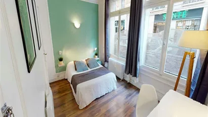 Room for rent in Paris 16ème arrondissement (South), Paris