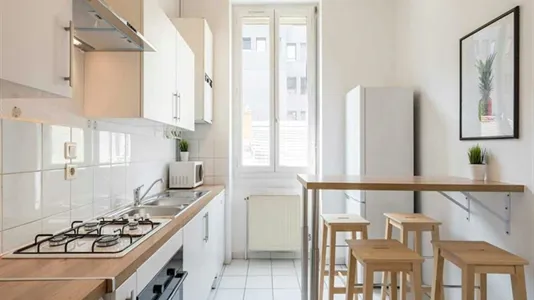 Rooms in Lyon - photo 8