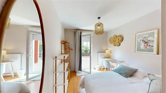 Rooms in Chambéry - photo 1