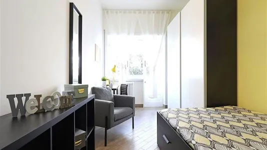 Rooms in Roma Municipio VIII – Appia Antica - photo 2