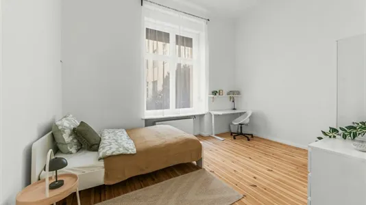 Rooms in Location is not specified - photo 1