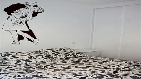 Rooms in Madrid Centro - photo 4
