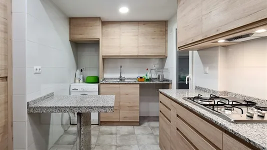 Rooms in Valencia L'Eixample - photo 10