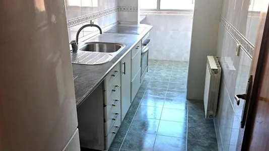 Houses in Coslada - photo 7