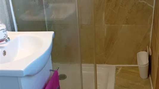 Rooms in Madrid Ciudad Lineal - photo 5