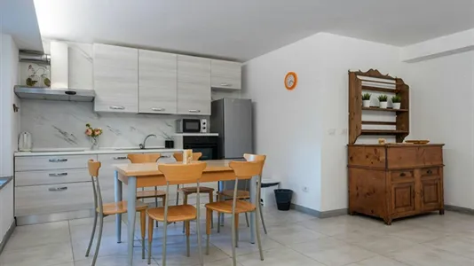Rooms in Florence - photo 9