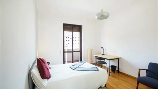 Rooms in Milano Zona 2 - Stazione Centrale, Gorla, Turro, Greco, Crescenzago - photo 1