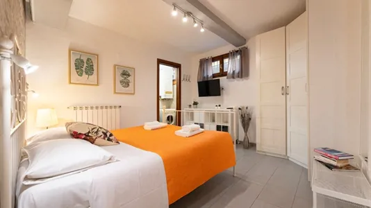 Apartments in Florence - photo 2