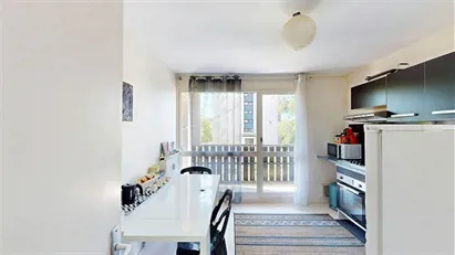 Room for rent in Grenoble, Auvergne-Rhône-Alpes