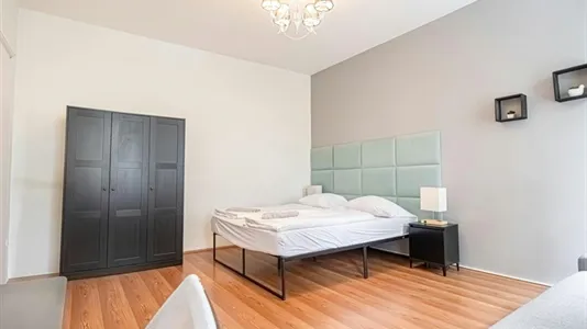 Apartments in Vienna Landstraße - photo 2