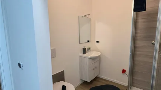 Rooms in Trento - photo 9