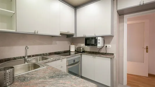Rooms in Barcelona Sarrià-St. Gervasi - photo 10