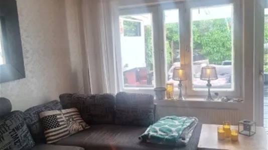 Houses in Huddinge - photo 5