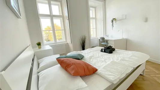 Rooms in Wien Wieden - photo 1