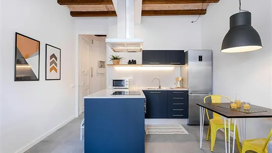 Apartments in Barcelona Eixample - photo 8