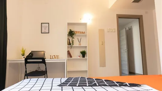 Rooms in Cagliari - photo 4