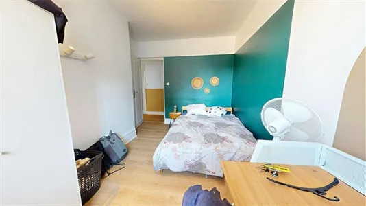 Rooms in Lyon - photo 3