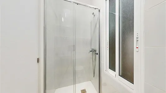 Rooms in Valencia Extramurs - photo 7