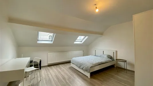 Rooms in Brussels Sint-Joost-ten-Node - photo 1