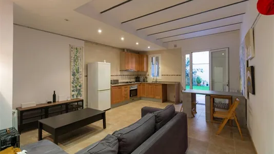 Apartments in Barcelona Sants-Montjuïc - photo 2