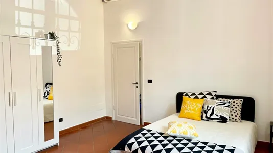 Rooms in Florence - photo 2