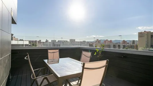 Apartments in Badalona - photo 2