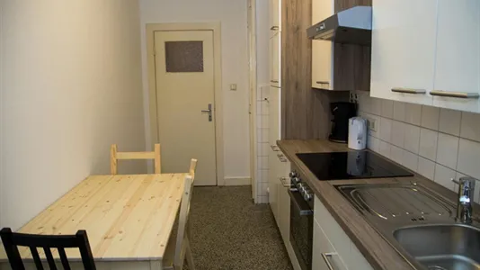 Rooms in Hamburg Nord - photo 10