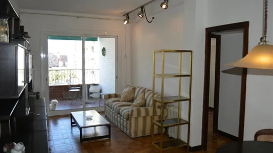 Rooms in Barcelona Sants-Montjuïc - photo 7