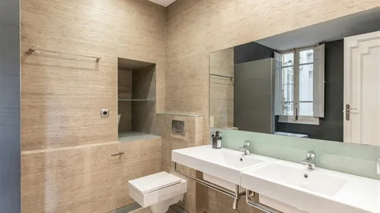 Rooms in Valencia Ciutat Vella - photo 9