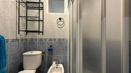 Rooms in Granada - photo 8