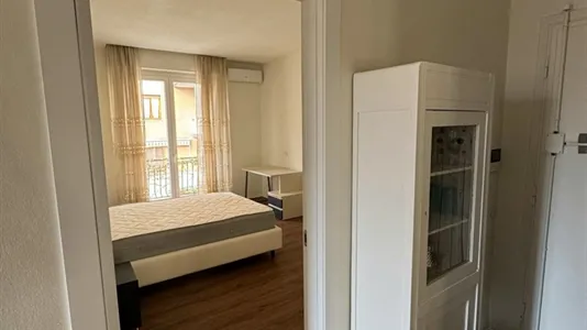 Rooms in Florence - photo 5