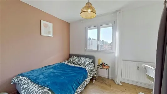 Rooms in Caen - photo 4