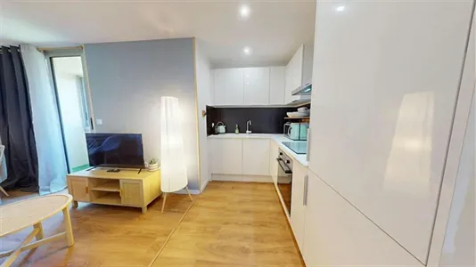 Rooms in Lyon - photo 6