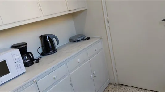 Rooms in Athens Agios Nikolaos - photo 9