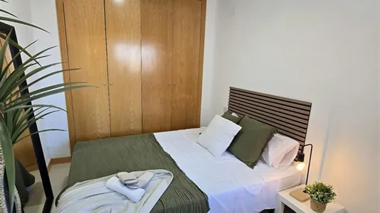 Rooms in Parla - photo 4