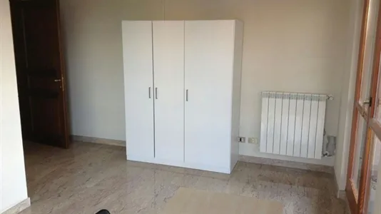 Rooms in Roma Municipio XIV – Monte Mario - photo 2