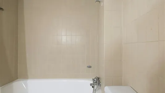 Rooms in Madrid Retiro - photo 6