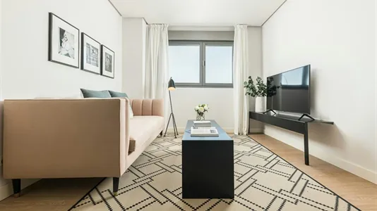 Apartments in El Encinar de los Reyes - photo 5