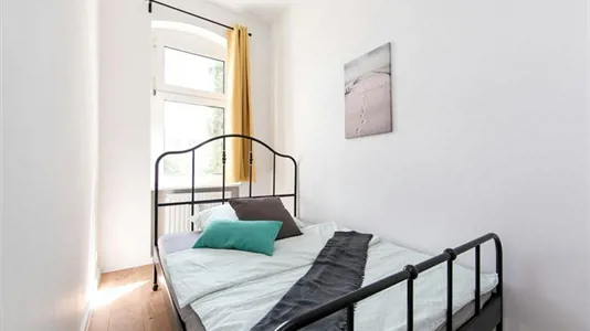 Rooms in Berlin Charlottenburg-Wilmersdorf - photo 3