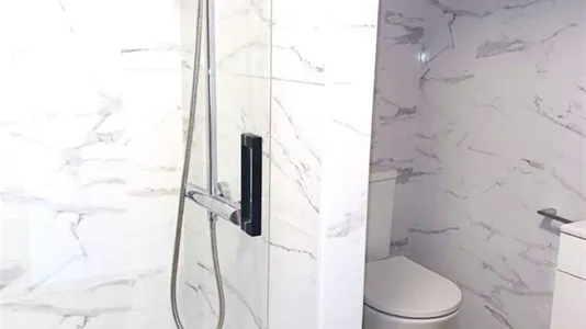 Rooms in Valencia L'Eixample - photo 4